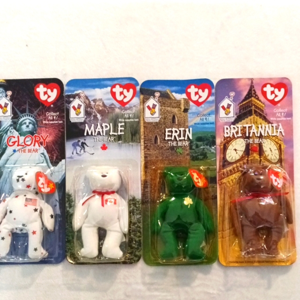 McDonald's TY Beanie Baby International Set